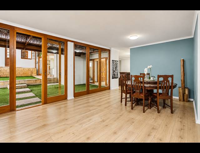 3 BEDROOM FREEHOLD FOR SALE IN FAERIE GLEN